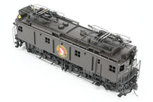 Load image into Gallery viewer, HO Brass Oriental Limited GN - Great Northern Z-1 Electric Factory Painted