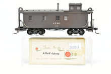 Load image into Gallery viewer, HO Brass Trains Inc. ATSF - Santa Fe Wood Caboose Custom Painted & Weathered No. 300
