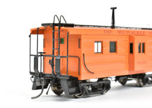 Load image into Gallery viewer, HO Brass OMI - Overland Models, Inc. MILW - Milwaukee Road (CMSTP&P) Ribbed Side Caboose FP No. 01895