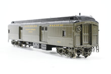 Load image into Gallery viewer, HO Brass W&R Enterprises NP - Northern Pacific Baggage Car Nos. 1500 - 1515 Custom Painted Pullman Green No. 1511 REBOXX
