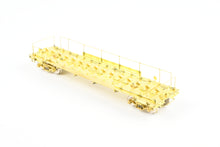 Load image into Gallery viewer, HO Brass MTS Imports Various Roads ACF Chlorine Cylinder Tank Car w/Cylinders