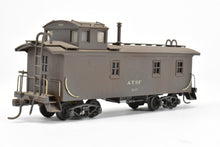 Load image into Gallery viewer, HO Brass Trains Inc. ATSF - Santa Fe Wood Caboose Custom Painted & Weathered No. 300