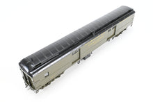 Load image into Gallery viewer, HO Brass W&R Enterprises NP - Northern Pacific Baggage Car Nos. 1500 - 1515 Custom Painted Pullman Green No. 1511 REBOXX