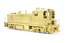 Load image into Gallery viewer, HO Brass OMI - Overland Models Inc. GN - Great Northern EMD NW-3 Original Version #175-181 AS-IS WRONG BOX