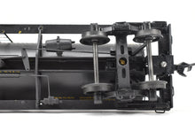 Load image into Gallery viewer, O Scale Brass Unknown Importer UTLX - Union Tank Lines Single-Dome Tank Car C/P Skelly Oil Company NO ORIGINAL BOX