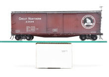 Load image into Gallery viewer, O Scale Chooch Ultra Scale Resin Kit Great Northern 40' USRA OB Wood boxcar pro-built/CP #23695 NOB