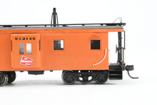Load image into Gallery viewer, HO Brass NPP - Nickel Plate Products MILW - Milwaukee Road Smooth Side Bay Window Caboose Custom Painted No. 992149 w/ Upgraded Lines West Trucks + Details