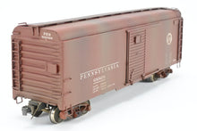 Load image into Gallery viewer, HO Brass Railworks PRR - Pennsylvania Railroad X-31 40' Round Roof Box Car Custom Painted & Weathered No. 688808