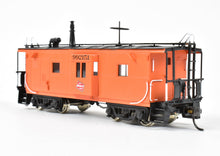 Load image into Gallery viewer, HO Brass OMI - Overland Models, Inc. MILW - Milwaukee Road (CMSTP&P) Riveted Bay Window Caboose Built by Thrall CP No. 992151