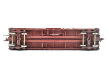 Load image into Gallery viewer, O Scale Resin Chooch Ultra Scale GN - Great Northern 40' USRA OB Wood Boxcar Pro-built C/P #23695 NOB