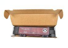 Load image into Gallery viewer, O Scale Resin Chooch Ultra Scale GN - Great Northern 40' USRA OB Wood Boxcar Pro-built C/P #23695 NOB