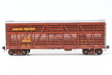 Load image into Gallery viewer, Gauge 1 - 1:32nd Scale Brass Row & Company UP - Union Pacific S-40-12 Stock Car, Circa 1950 Factory Painted Boxcar Red No. 46994D