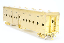 Load image into Gallery viewer, HO Brass Railworks PRR - Pennsylvania Railroad P-78 Commuter Version with Porthole Windows