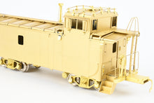 Load image into Gallery viewer, HO Brass Oriental Limited ATSF - Santa Fe Modern Peaked Roof Caboose