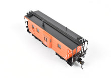 Load image into Gallery viewer, HO Brass OMI - Overland Models, Inc. MILW - Milwaukee Road Bay Window Caboose w/ Drop Center Trucks CP No. 992016