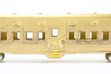 Load image into Gallery viewer, HO Brass Railworks PRR - Pennsylvania Railroad P-78 Commuter Version with Square Windows