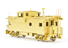 Load image into Gallery viewer, HO Brass Oriental Limited GN -Great Northern "X" Caboose X96-155 Class