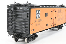 Load image into Gallery viewer, Gauge 1 - 1:32nd Scale Brass Row & Company ATSF - Santa Fe SFRD RR-27/33 Refrigerator Car, Factory Painted "Grand Canyon" No. 34796