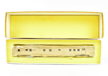 Load image into Gallery viewer, HO Brass Oriental Limited NP - Northern Pacific North Coast Limited Mail-Dorm #425 w/ skirts