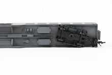 Load image into Gallery viewer, N WOT - Wheels of Time 11527 SP - Southern Pacific Bilevel Commute Coach No. 3727 Gray