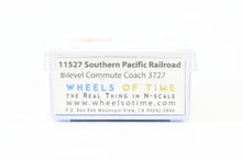Load image into Gallery viewer, N WOT - Wheels of Time 11527 SP - Southern Pacific Bilevel Commute Coach No. 3727 Gray