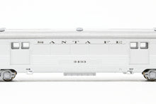 Load image into Gallery viewer, N Kato ATSF - Santa Fe 8-Car Corrugated Side Passenger Set NO BOX