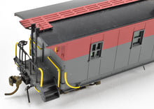 Load image into Gallery viewer, HO Brass OMI - Overland Models, Inc. NYC - New York Central "Pacemaker" Plywood Caboose FP No. 20112