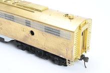 Load image into Gallery viewer, O Brass OMI - Overland Models, Inc Various Roads EMD E8/9A Without Dynamic Brakes DOES NOT RUN AS-IS