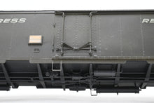 Load image into Gallery viewer, O Brass PSC - Precision Scale Co. REA - Railway Express Agency 50' Ice Reefer Custom Painted No. 6100