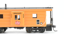 Load image into Gallery viewer, HO Brass OMI - Overland Models, Inc. MILW - Milwaukee Road Bay Window Caboose With Small Intermediate Ribs Factory Painted No. 992065