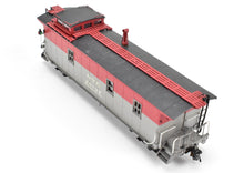 Load image into Gallery viewer, HO Brass OMI - Overland Models, Inc. NYC - New York Central "Pacemaker" Plywood Caboose "Custom Painted OMI" No. 20132