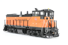 Load image into Gallery viewer, HO Brass OMI - Overland Models Inc. MILW - Milwaukee Road EMD MP15AC FP No. 465 2000 Run