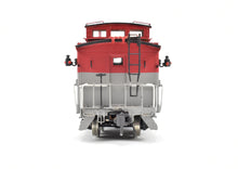 Load image into Gallery viewer, HO Brass OMI - Overland Models, Inc. NYC - New York Central "Pacemaker" Plywood Caboose "Custom Painted OMI" No. 20132