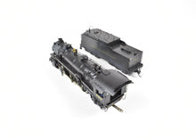 Load image into Gallery viewer, HO Brass Hallmark Models MKT - Missouri Kansas Texas 4-6-2 C/P in N&W - Norfolk & Western #560 w/ REBOXX