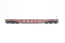 Load image into Gallery viewer, O Brass Alco Models PRR - Pennsylvania Railroad F33 Greenville Well Flat Custom Painted & Weathered No. 470092