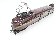 Load image into Gallery viewer, O Brass CON Weaver Models PRR - Pennsylvania Railroad GG-1 Electric FP Tuscan Red 5-Stripes 2-Rail No. 4876