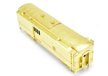 Load image into Gallery viewer, HO Brass Oriental Limited GN - Great Northern Heater Car Nos. 1 and 2