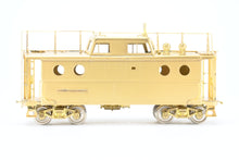 Load image into Gallery viewer, HO Brass Alpha Models PRR - Pennsylvania Railroad N-5C Cabin Car w/ Trainphone Antenna