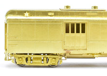 Load image into Gallery viewer, HO Brass Oriental Limited GN - Great Northern Heater Car Nos. 1 and 2