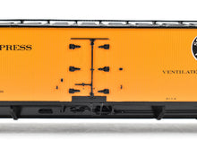 Load image into Gallery viewer, HO Brass PSC - Precision Scale Co. PFE - Pacific Fruit Express 52' R-70-2 Ice Refrigerator Car FP No. 200099