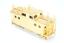 Load image into Gallery viewer, HO Brass Alpha Models PRR - Pennsylvania Railroad N-5C Cabin Car w/ Trainphone Antenna