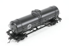 Load image into Gallery viewer, HO Brass DVP - Division Point DM&IR - Duluth Missabe & Iron Range T-3 Water Car Factory Painted