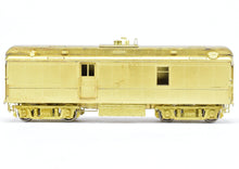 Load image into Gallery viewer, HO Brass Oriental Limited GN - Great Northern Heater Car No. 4