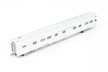 Load image into Gallery viewer, N Kato 156-0899 10th Anniversary Business Car “Chicago”