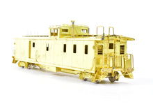 Load image into Gallery viewer, HO Brass OMI - Overland Models, Inc. GN - Great Northern X-181 Caboose