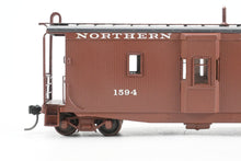 Load image into Gallery viewer, HO Brass OMI - Overland Models, Inc. NP - Northern Pacific Wood Bay Window Caboose #10506-10594 Pro-Painted No. 1594