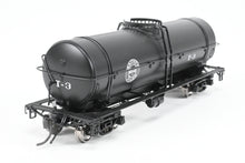 Load image into Gallery viewer, HO Brass DVP - Division Point DM&IR - Duluth Missabe & Iron Range T-3 Water Car Factory Painted