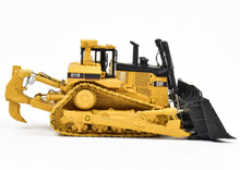 Load image into Gallery viewer, HO Brass CON CCM Models Caterpillar D11R Track Type Tractor Factory Painted