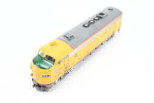 Load image into Gallery viewer, HO Athearn Genesis MILW - Milwaukee Road EMD FP7 Freight FP No. 100-A