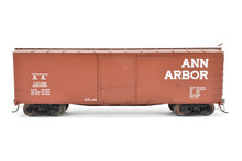 Load image into Gallery viewer, O Scale Resin Rails Unlimited Ann Arbor 40' USRA Double Sheath Boxcar Custom Built and Painted
